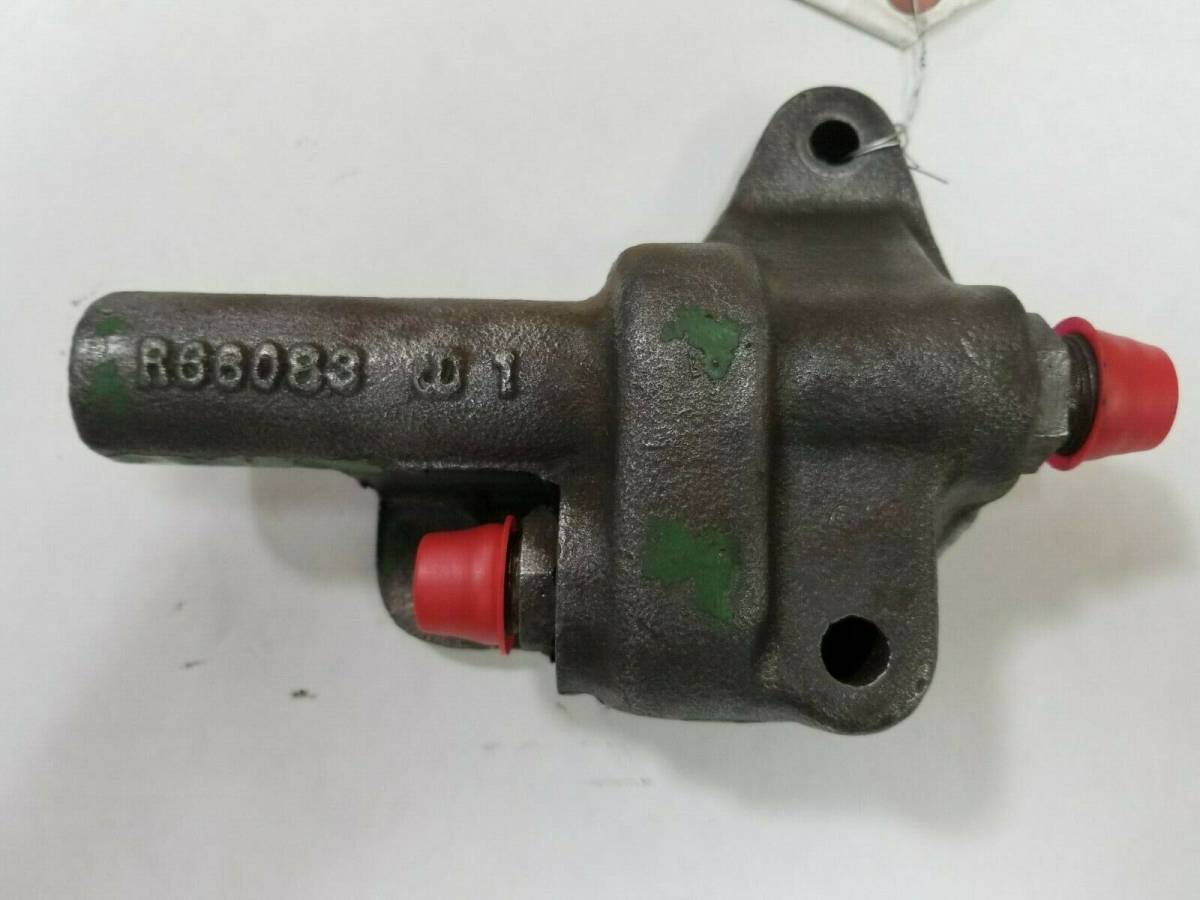 R66083 John Deere PRESSURE RELIEF VALVE, Used