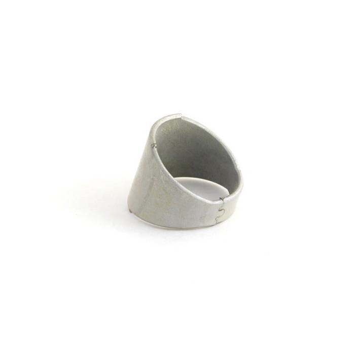 RE - R114082 - For John Deere PISTON PIN BUSHING