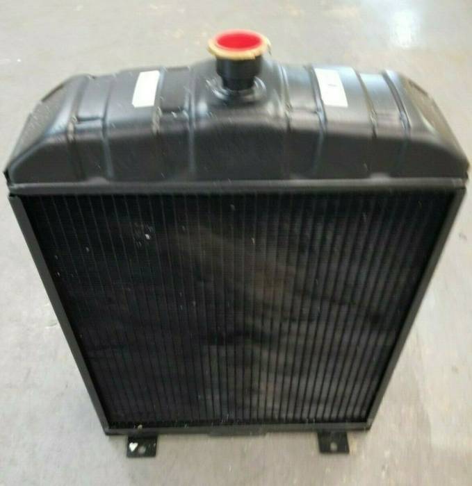 NR - 219504 - AGCO/Allis Chalmers RADIATOR, 19-1/2" x 18" x 2"