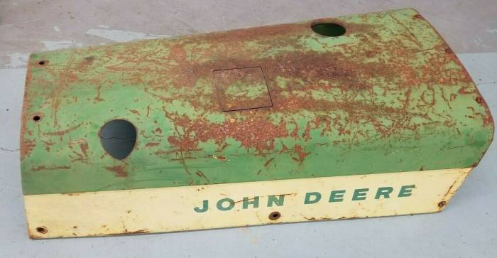 Farmland - AT11989T - John Deere 435 USED HOOD