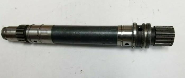 Farmland - AR39127 - John Deere PTO SHAFT, Used