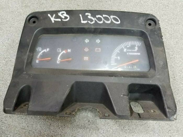 Farmland - TC020-30217 - Kubota INSTRUMENT CLUSTER PANEL, Used