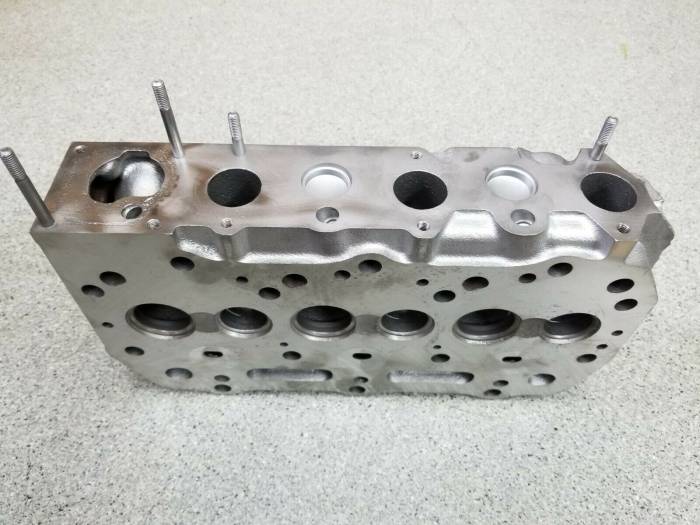 Farmland Tractor - SBA111016960 - Ford New Holland BARE CYLINDER HEAD, Used