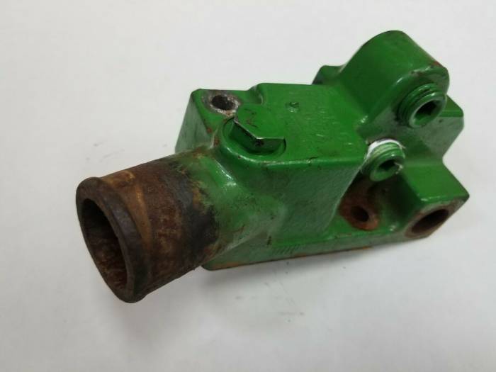 Farmland - R501556 - John Deere 4.5L THERMOSTAT HOUSING, Used