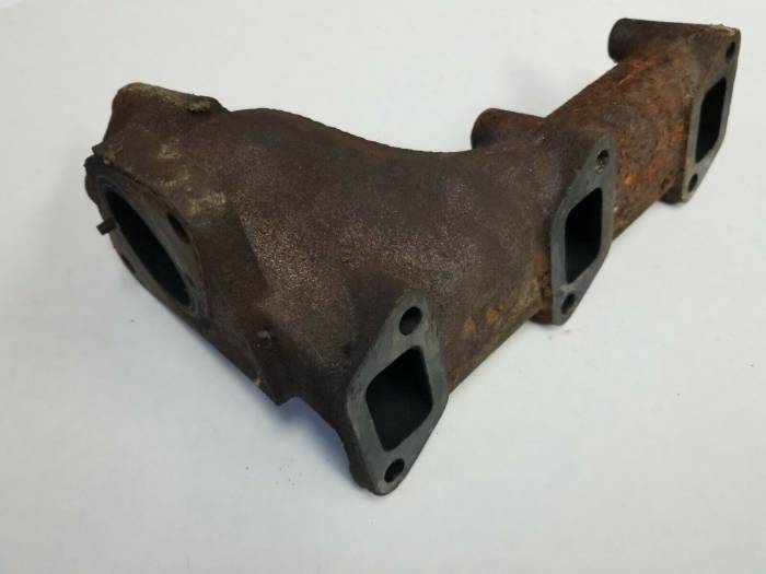 Farmland - 3TN84-RJK - John Deere EXHAUST MANIFOLD, Used