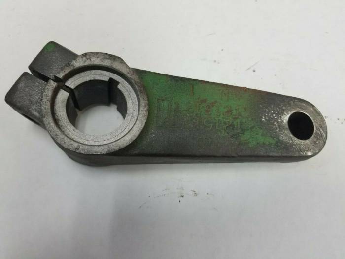 Farmland - T21517T - John Deere RH STEERING ARM, Used