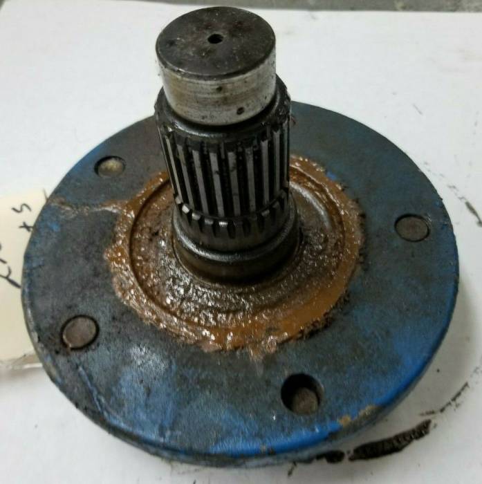 Farmland Tractor - SBA326310734 - Ford New Holland WHEEL SHAFT, Used