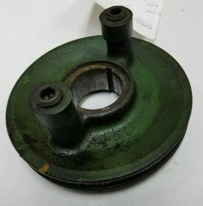 Farmland Tractor - R53031 - John Deere CRANKSHAFT PULLEY, Used