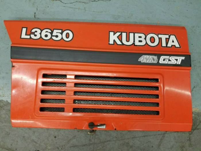 Farmland Tractor - 32484-18640 - Kubota LH PANEL, Used