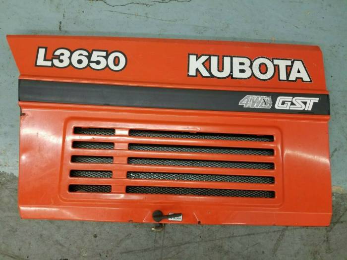 Farmland Tractor - 32484-18640 - Kubota LH PANEL, Used