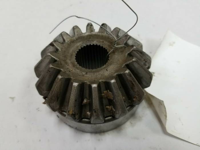 Farmland Tractor - SBA326240400 - New Holland BEVEL PINION GEAR, Used