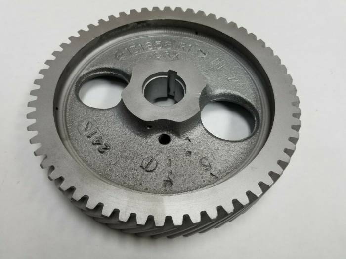 Farmland Tractor - 131858R1 - International CAMSHAFT GEAR, Used