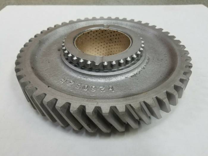 Farmland Tractor - AR26458 1ST & 3RD PINION SHAFT GEAR JOHN DEERE 4010