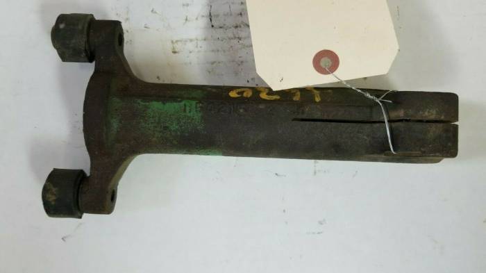 Farmland Tractor - R50215, John Deere, Shaft, Used