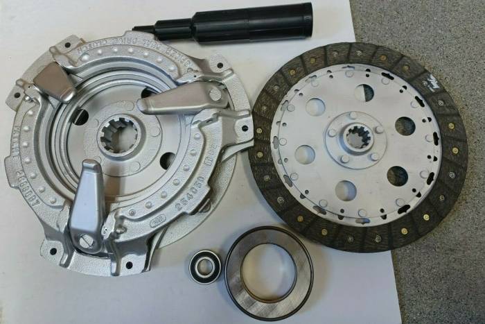 Farmland Tractor - 182463M93 DUAL STAGE REMAN CLUTCH KIT