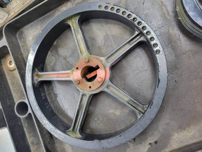 87283586 PULLEY