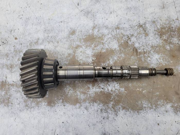 D9NN7015BA SHAFT 29T