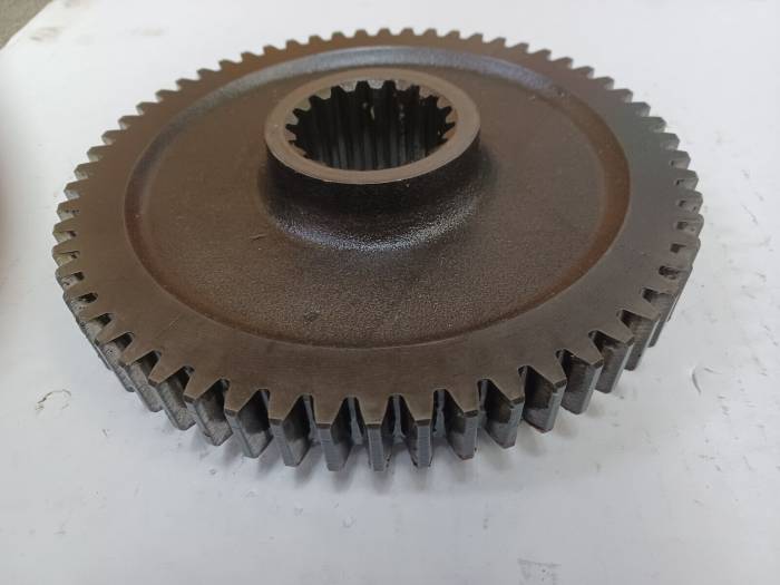 Farmland - 388152R1 INTERNATIONAL 656 59 TOOTH GEAR