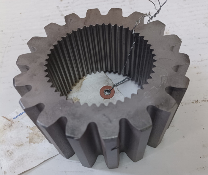 Farmland Tractor - 1259732C1 - Hub Gear 18T