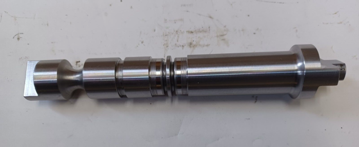 Farmland - R32409 Fuel Injection Pump Shaft