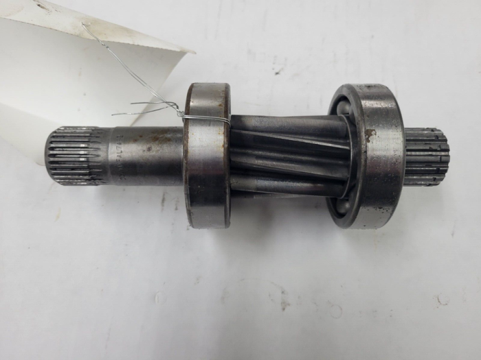 Farmland Tractor - LVU801529 - L.H. Shaft