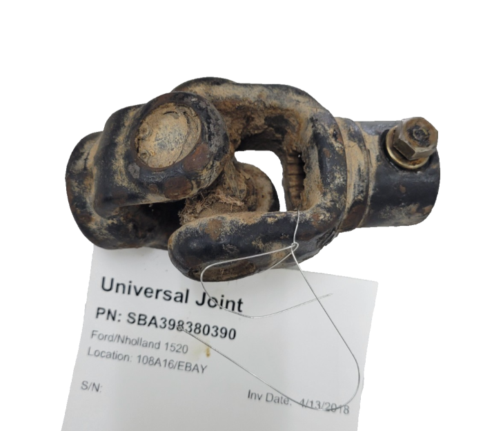 Farmland Tractor - SBA398380390, Ford New Holland, U Joint, Used