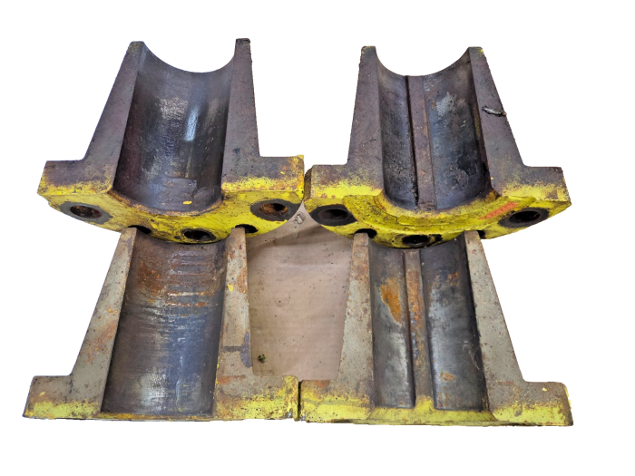 Farmland Tractor - R124248 R111102  Wedge