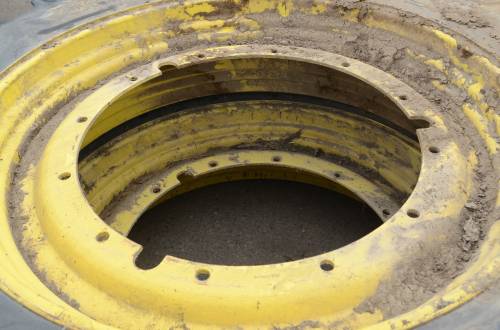 Goodyear Tires/Wheels 380/85 R46 (O) - Image 3