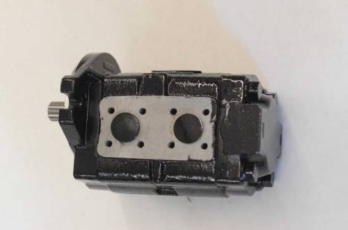 3C001-82203 - Kubota HYDRAULIC PUMP