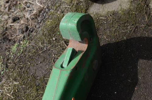 Farmland - RE180668 - John Deere QUICK HITCH COUPLER - Image 3