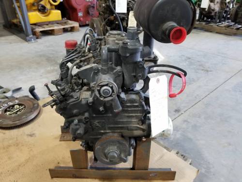 Used Engines - D782-ES Kubota B7410 Used Engine - Image 4