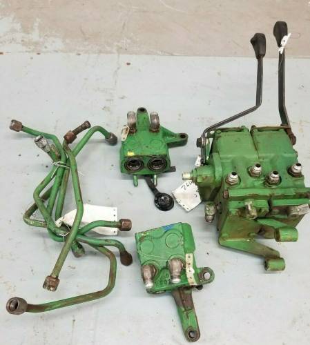 Farmland - John Deere 2020 2030 2040 2240 2440 Utility Dual Remote SCV - Image 2