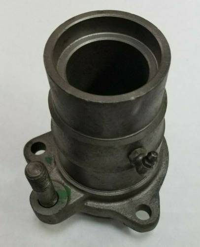 M2915T - John Deere PTO HOUSING, Used