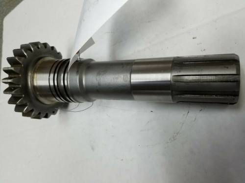 Farmland - 516499M93 - Massey Ferguson PTO PINION SHAFT WITH 23 TEETH 10 SPLINE - Image 3