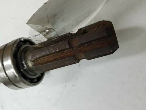 Farmland Tractor - SBA322590545 - Ford PTO SHAFT, Used - Image 3