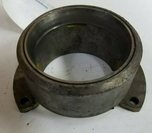 Farmland Tractor - R62849 - John Deere BEARING HOUSING, Used - Image 2