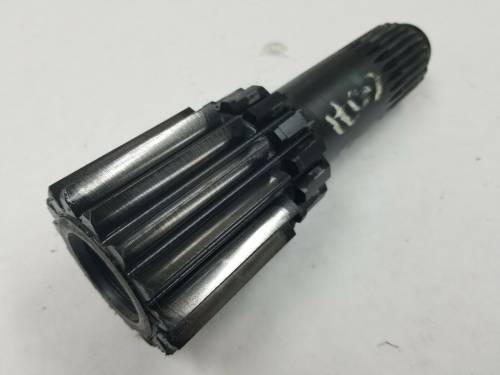 Farmland Tractor - 404338R1 - Case/IH USED RIGHT HAND REAR AXLE LONG DRIVE SHAFT - Image 1