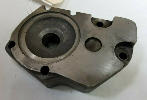 Farmland - AR93313 - John Deere TRANSMISSION HYDRAULIC PUMP, Used - Image 1