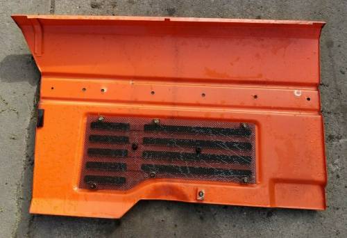 Farmland - TC020-18630 - Kubota RH PANEL, Used - Image 2