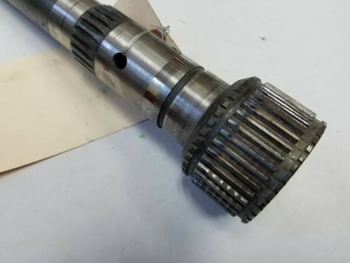 Farmland - AR7823 - John Deere CLUTCH DRIVE SHAFT, Used - Image 1