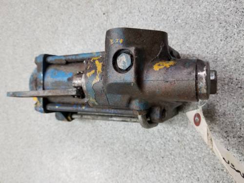 Farmland - C5NN3N500D - Ford 4000 STEERING CYLINDER, Used - Image 3