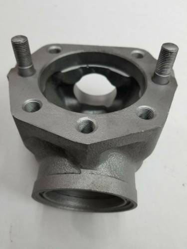 Farmland - 67521-56210 - Kubota LH, RH BEVEL GEAR CASE, Used - Image 2