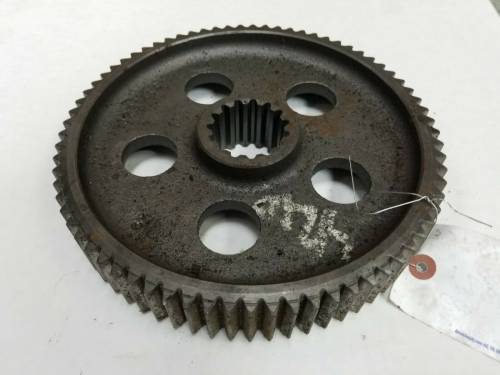 YZ80044 - John Deere GEAR 73T, Used