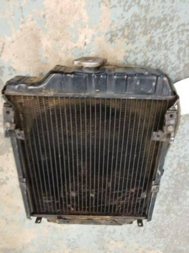 Farmland - AM108901 - John Deere RADIATOR, Used - Image 2