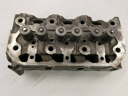 Farmland - Yanmar 3T75U ENGINE HEAD, Used - Image 2