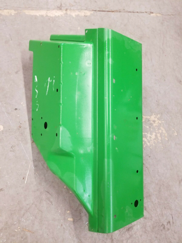 Farmland - John Deere 955 RH FENDER, Used, Repainted - Image 3