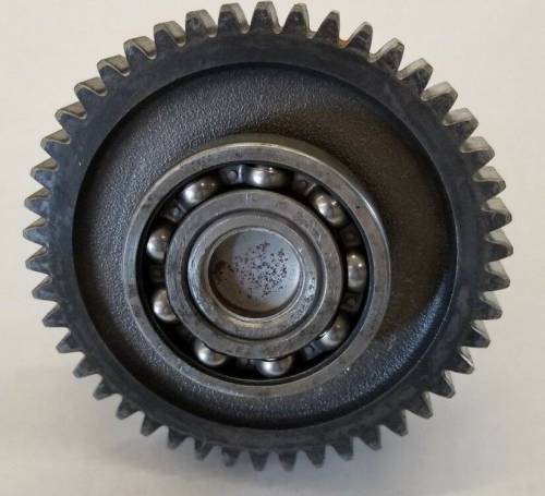 Farmland - C7NN745A - Ford PTO DRIVE GEAR, Used - Image 3