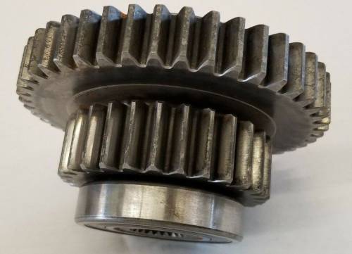 Farmland - C7NN745A - Ford PTO DRIVE GEAR, Used - Image 4