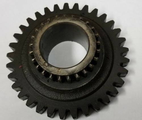 Farmland - 398330R4 - Case/IH 2ND SPEED PINION GEAR, Used - Image 1