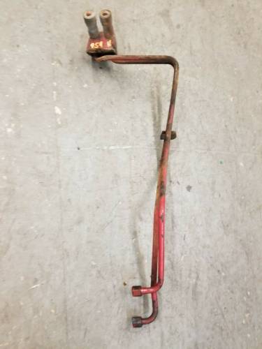 Farmland - 389724R91 - International MANIFOLD ASSEMBLY, Used - Image 2